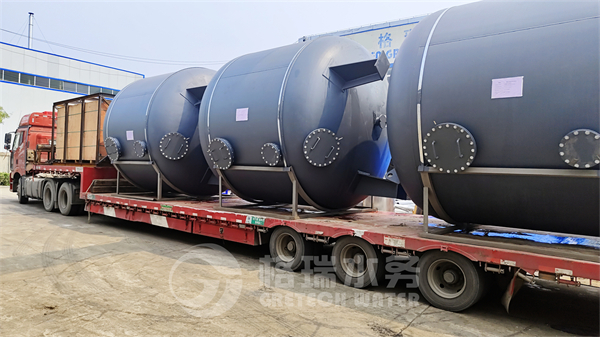 1426060892-1290173555